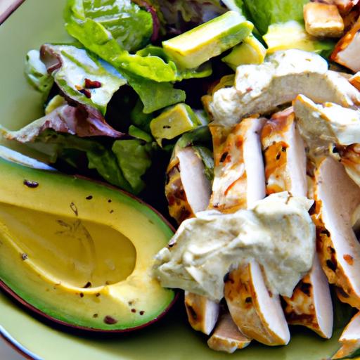 Fresh Flavors: Grilled Chicken Salad with Creamy Avocado