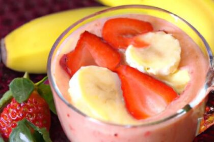 Sip the Sunshine: A Refreshing Guide to Strawberry Banana Smoothies