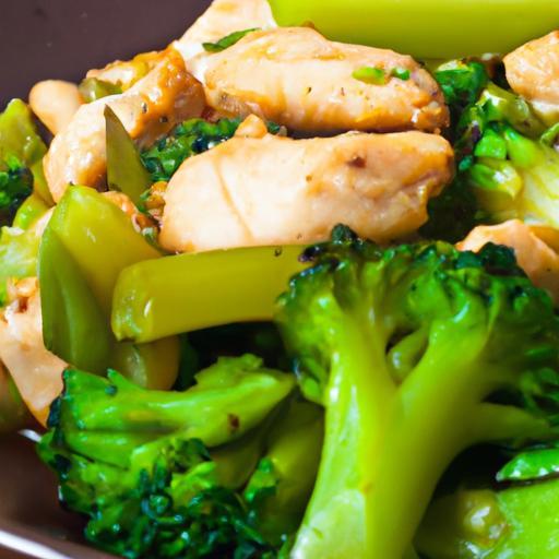 Keto Chicken & Broccoli Stir-Fry: Quick, Tasty Low-Carb Meal