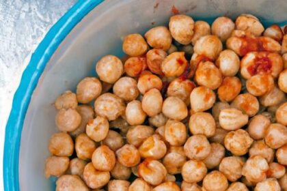 Crunchy Paprika Chickpeas: A Flavor-Packed Snack Idea