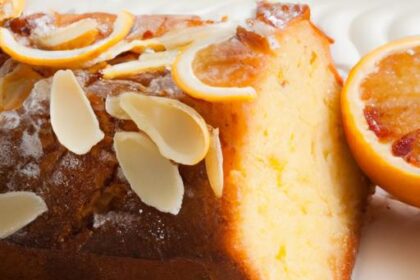 Zesty Orange Almond Cake: A Citrus Delight with Nutty Charm